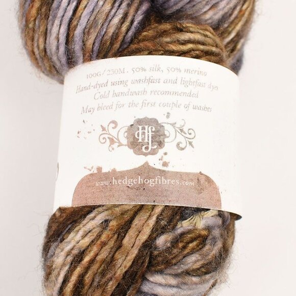 Hedgehog Fibres Silk Merino Singles Yarn 50% Silk 50% Merino Unforgiven - Picture 3 of 4